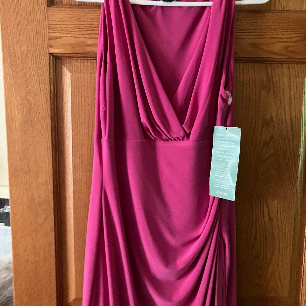 Ladies sleeveless dress